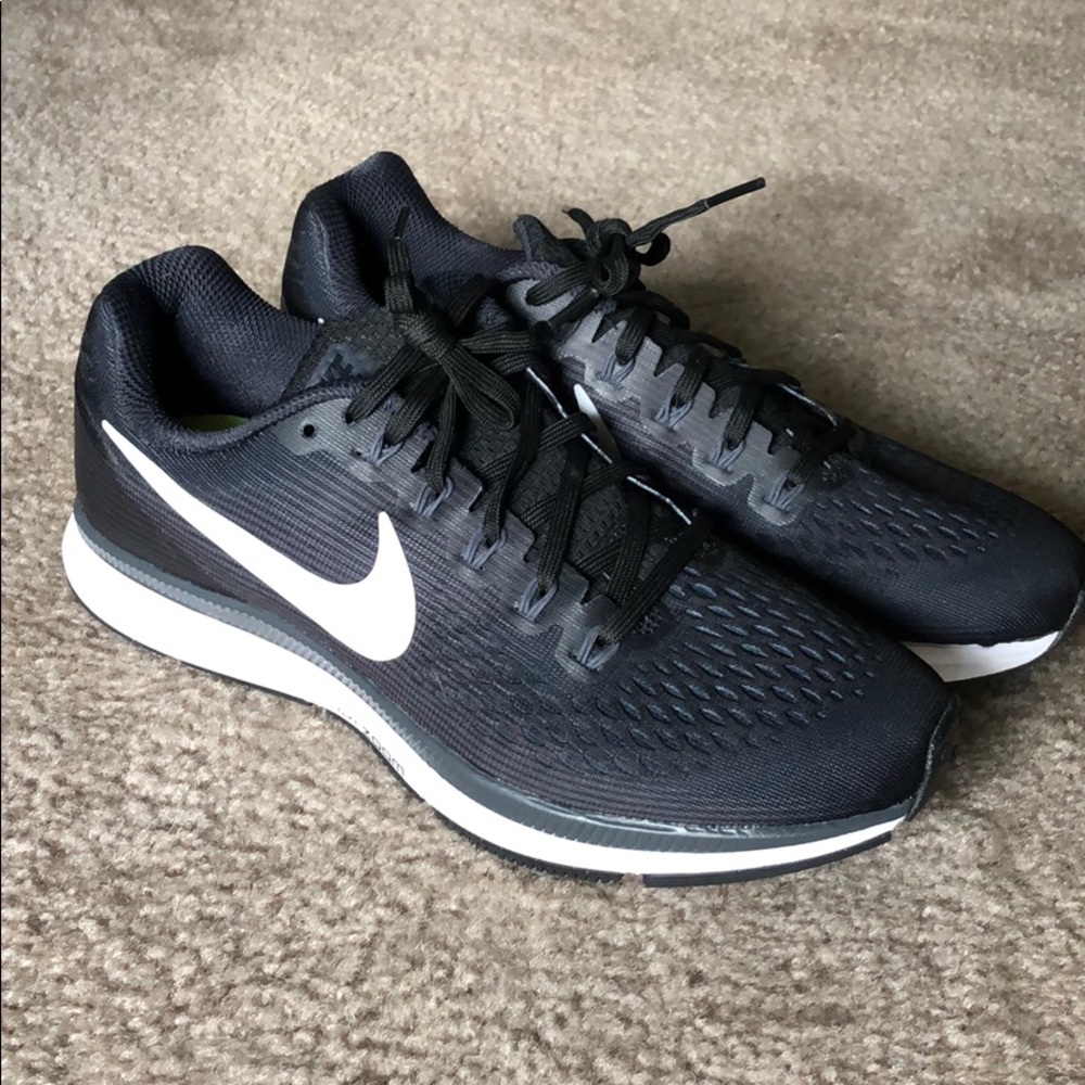 New Nike Zoom Pegasus 34 Size 9.5